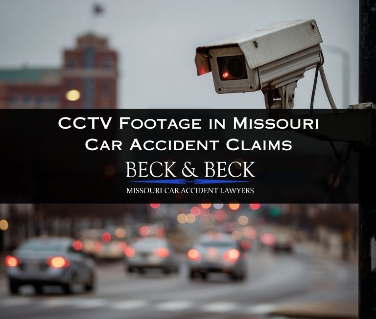 CCTV traffic camera at an intersection in St. Louis, Missouri related to a auto accident claim handled by Beck & Beck Missouri Car Accident Lawyers